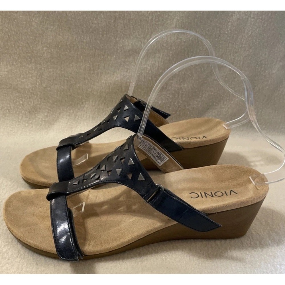 Vionic Women's Maggie Navy Blue Patent Stud Wedge Sandals Size 8 Comfort Shoes